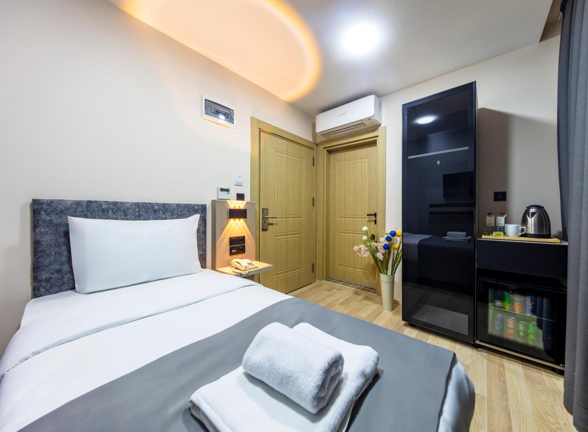The Business Class Hotel Istanbul Exterior foto